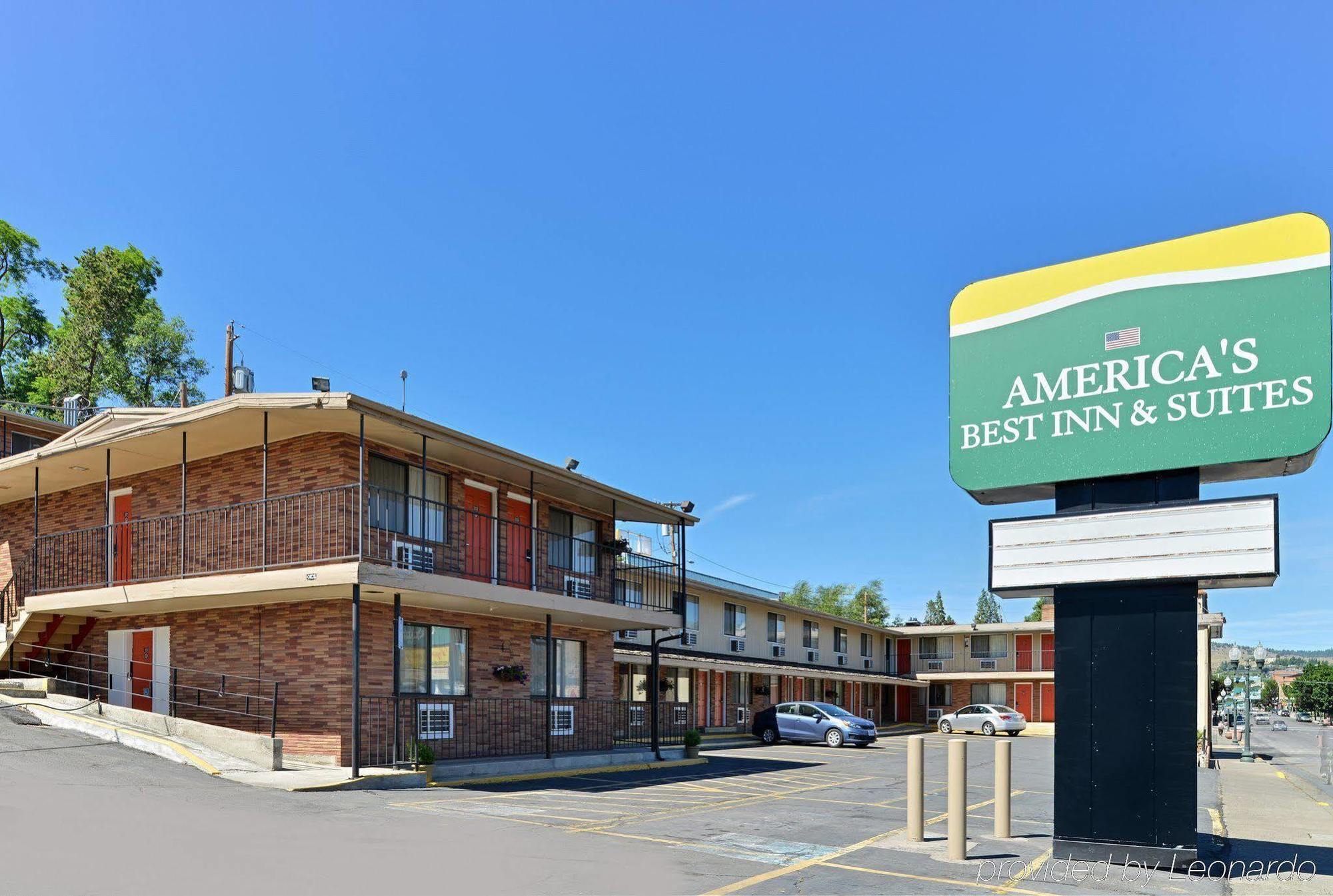 Travelodge By Wyndham Klamath Falls Exterior photo